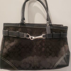 Coach shoulder bag
